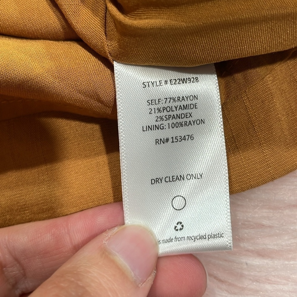 NWT Evereve Shane One Shoulder Top - Burnt Gold - Picture 8 of 8